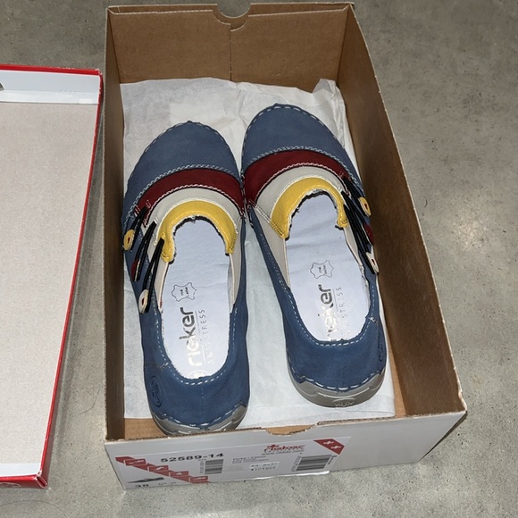 Women’s Rieker Sneaker 52589, Size 37 - Picture 6 of 7